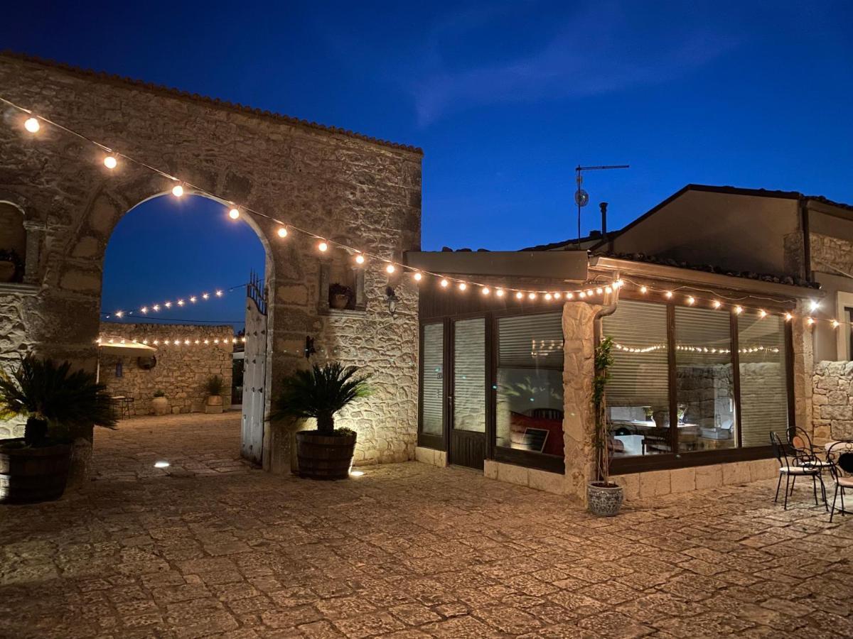 Mastro Vanni - Urban Masseria Ragusa Exterior foto