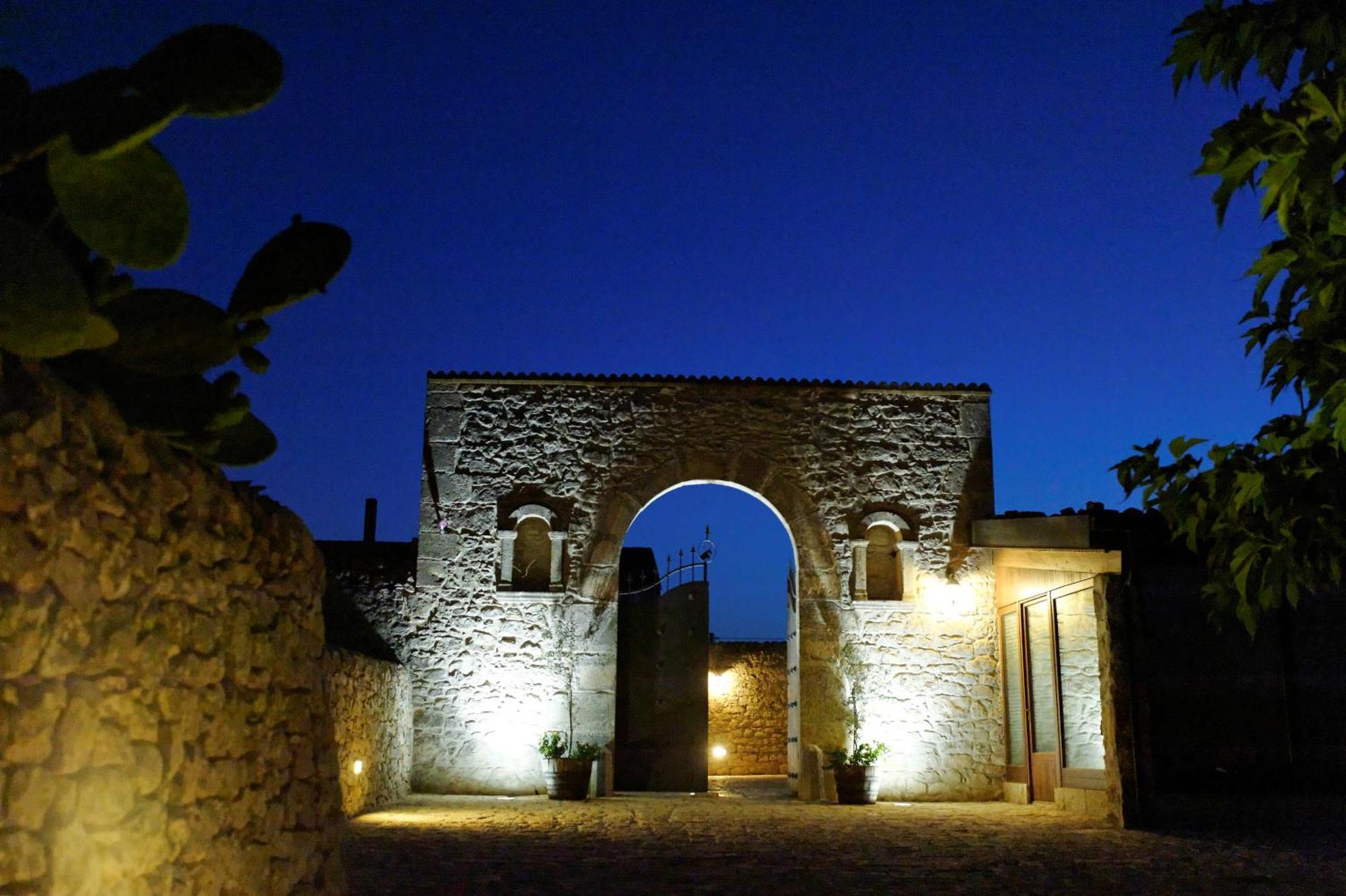 Mastro Vanni - Urban Masseria Ragusa Exterior foto