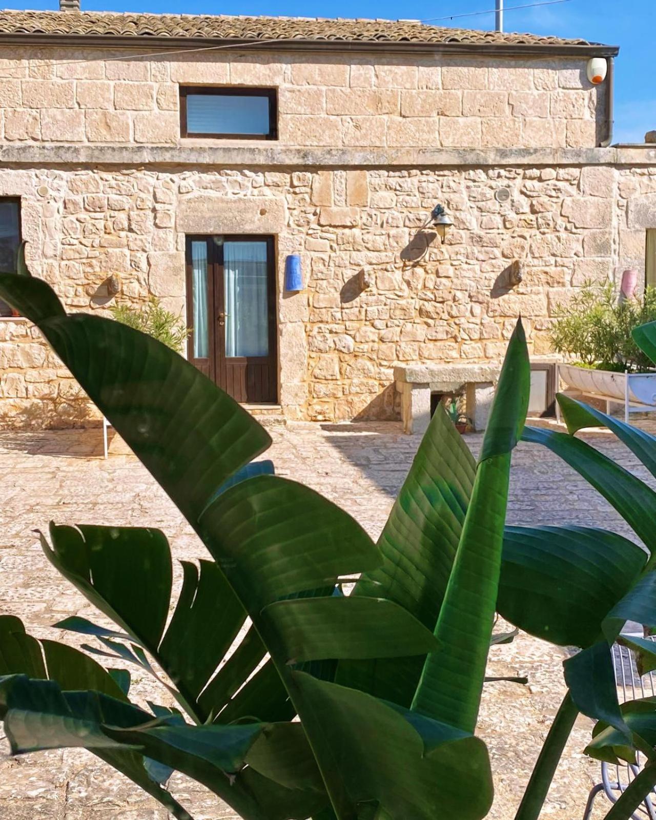 Mastro Vanni - Urban Masseria Ragusa Exterior foto